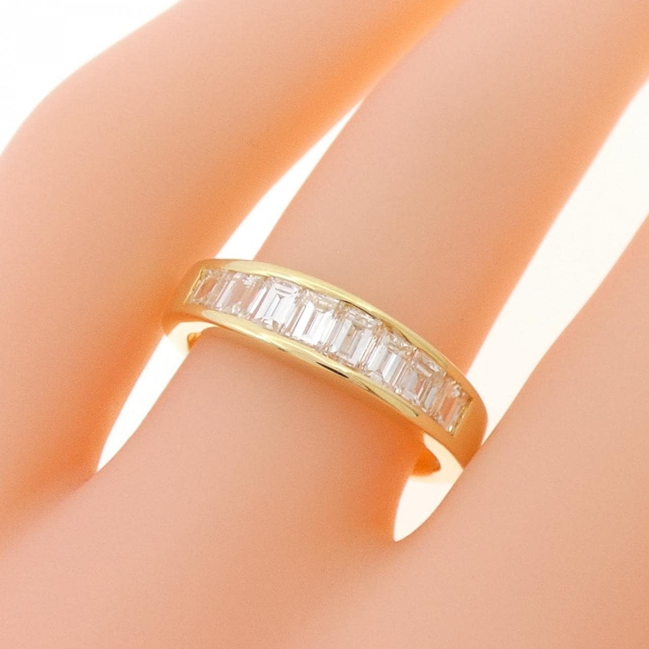 750YG ダイヤモンド リング 0.95CT