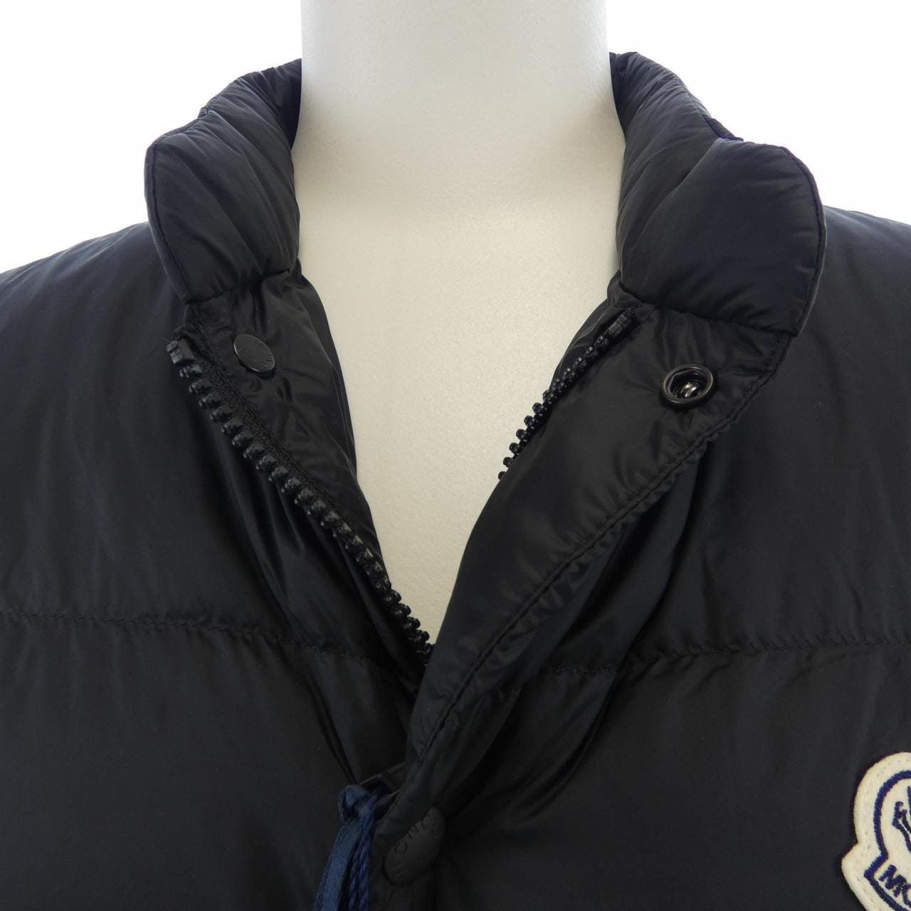 【新品】モンクレール MONCLER TUQUEROUYE ダウンベスト