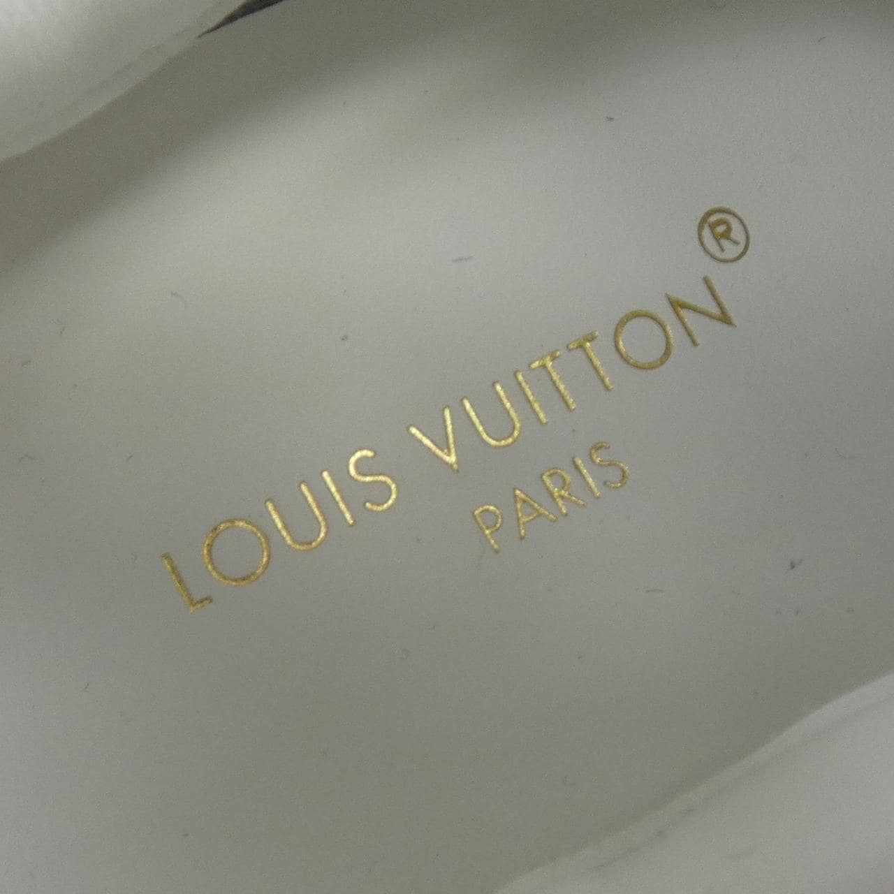 ルイヴィトン LOUIS VUITTON スニーカー