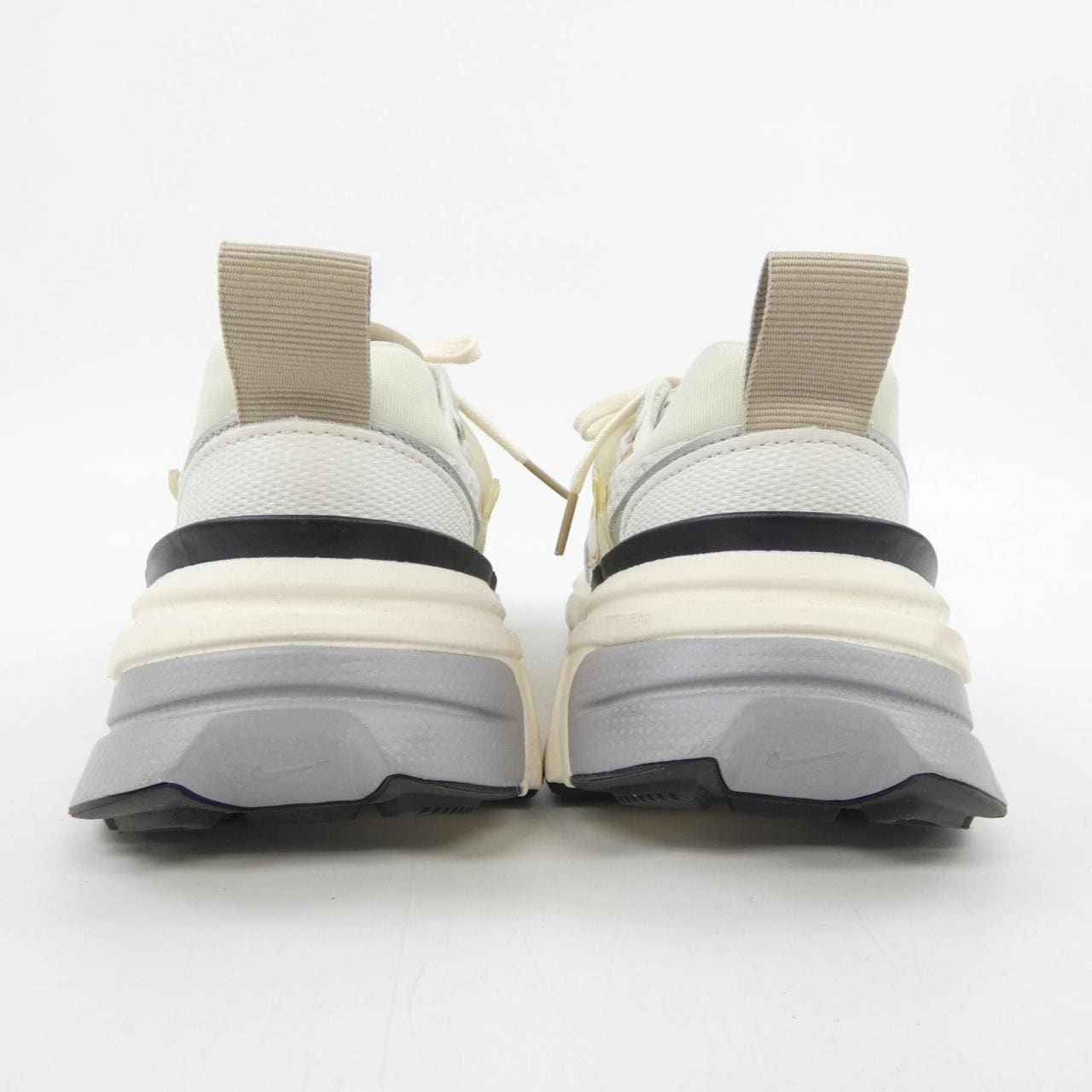 ナイキ NIKE HJ7245-100 スニーカー