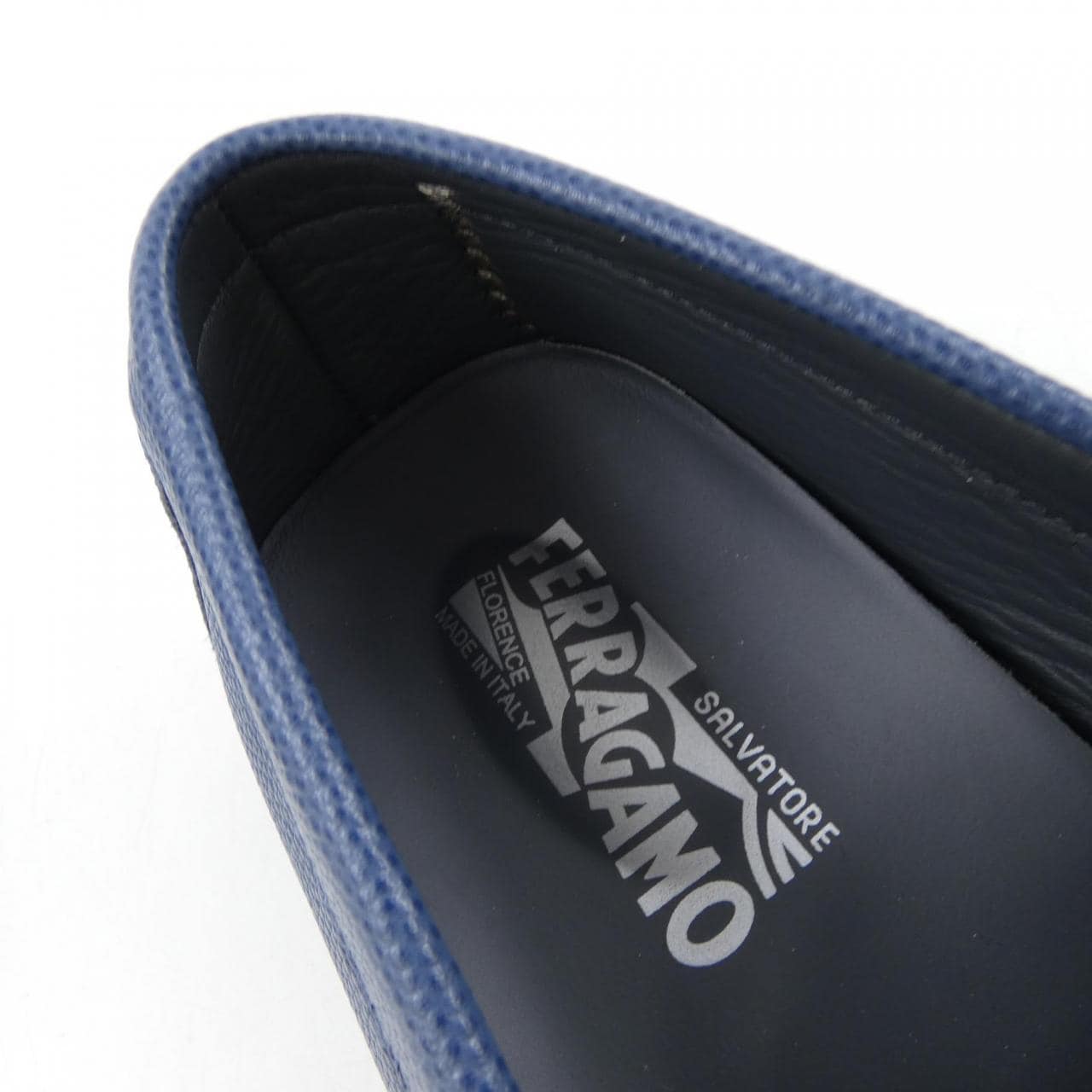 サルヴァトーレフェラガモ SALVATORE FERRAGAMO 26119 シューズ