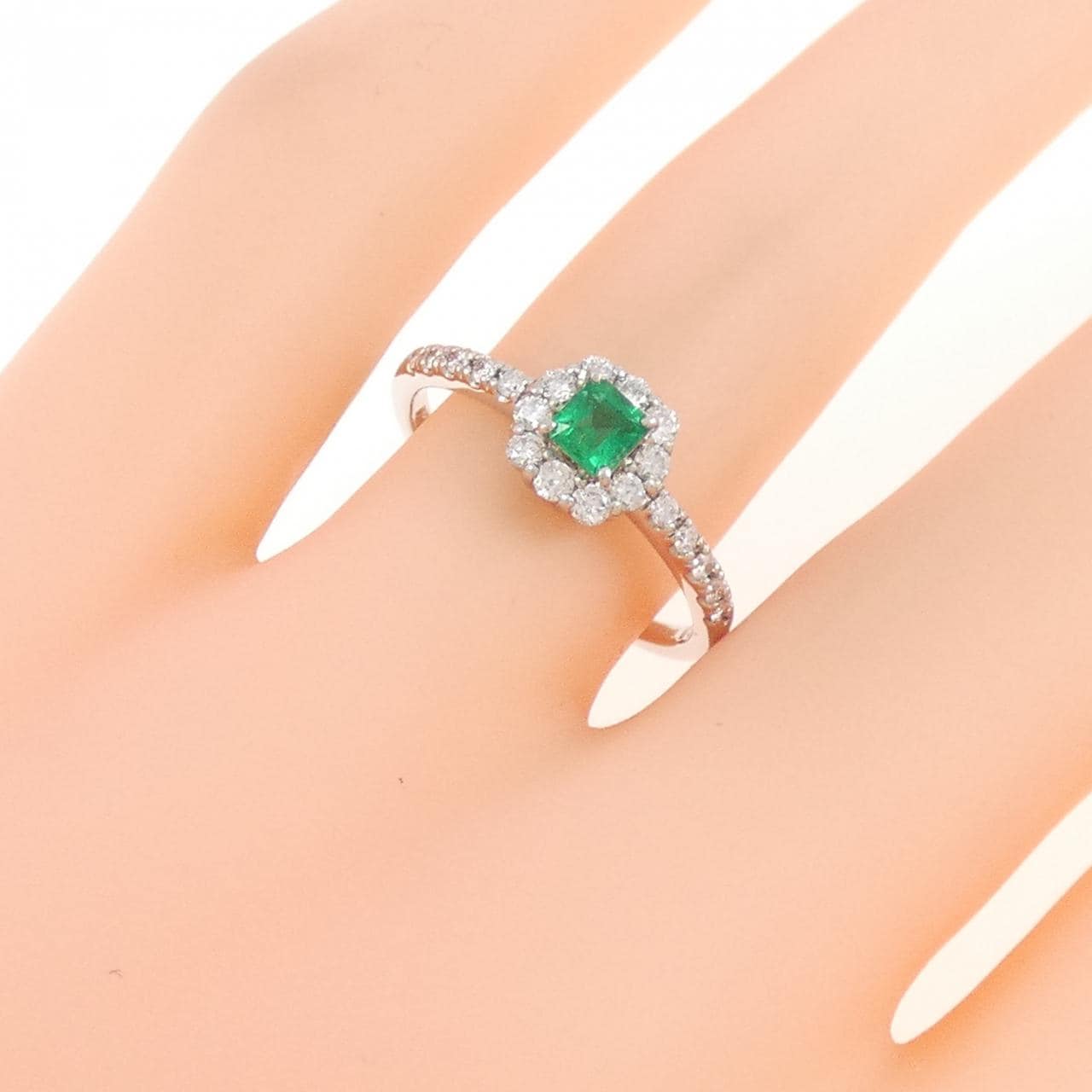 PT950 エメラルド リング 0.21CT