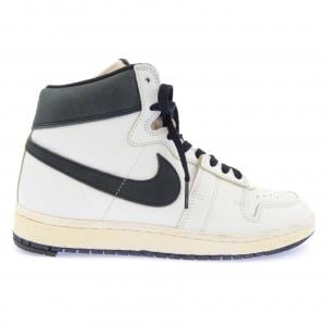 ナイキ ジョーダン NIKE JORDAN DX4976-100 スニーカー