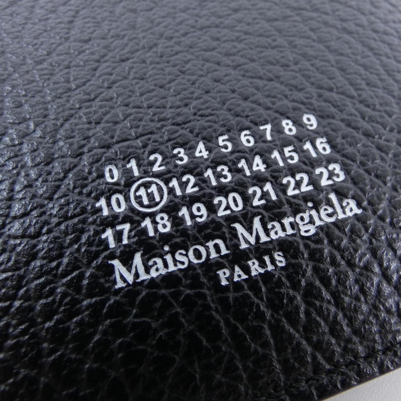 メゾンマルジェラ Maison Margiela PHONE CASE