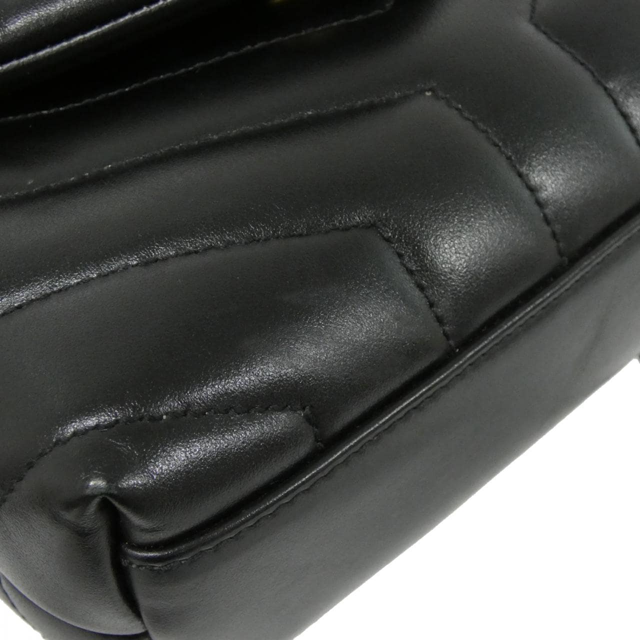 サンローラン ルル トイ バッグ 630951 DV707 ショルダーバッグ