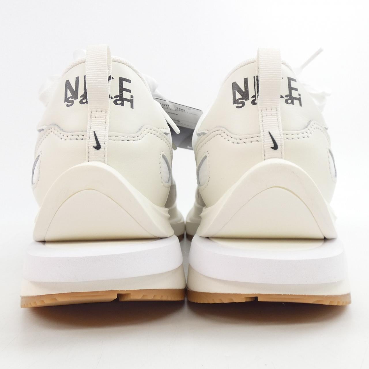 ナイキサカイ NIKE×SACAI DD1875-100 スニーカー