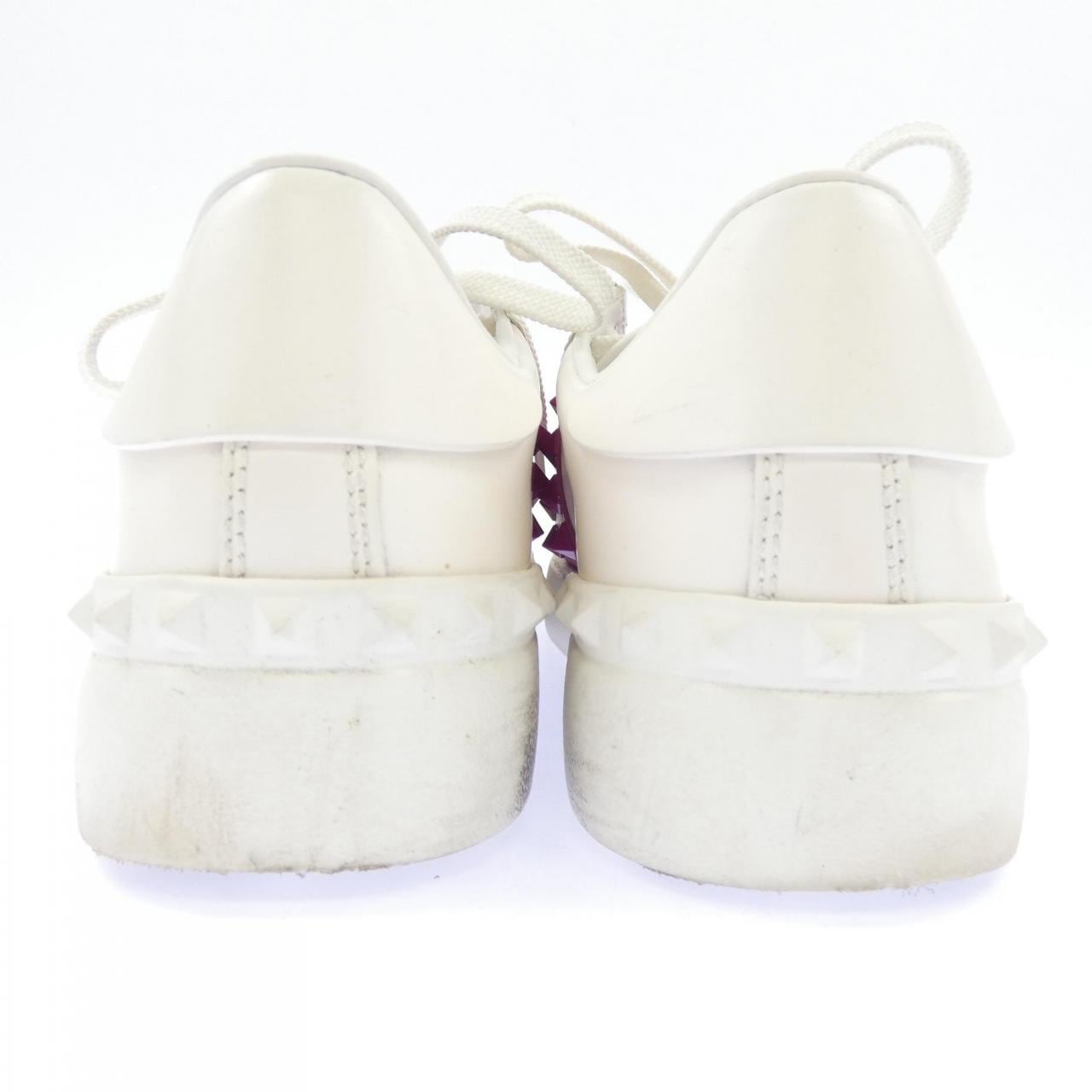 ヴァレンティノガラヴァーニ VALENTINO GARAVANI AO01W2 スニーカー