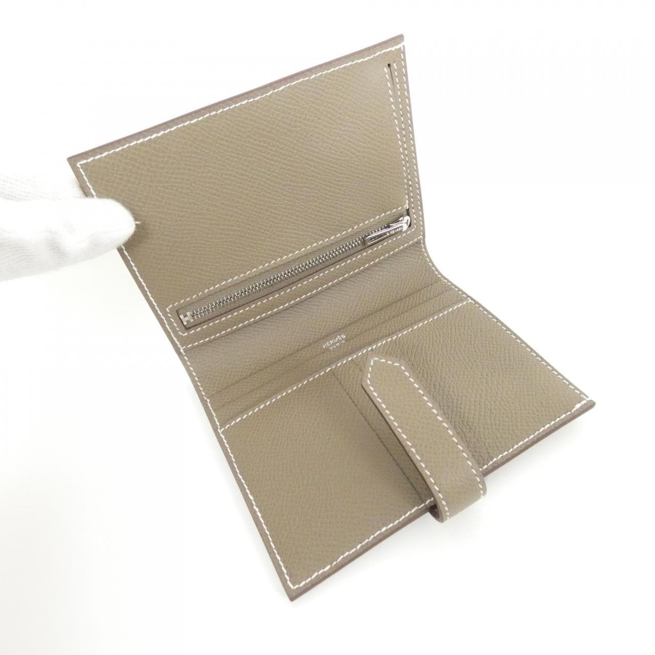 【未使用品】エルメス ベアン コンパクト 039790CK 財布