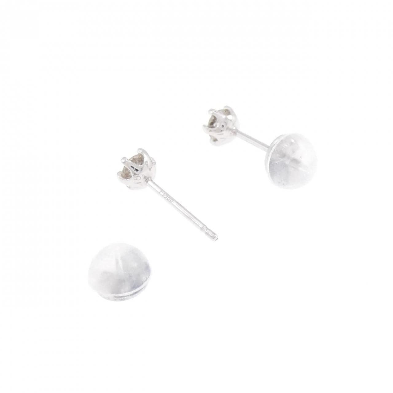 PT900 ソリティア ダイヤモンド ピアス 0.30CT
