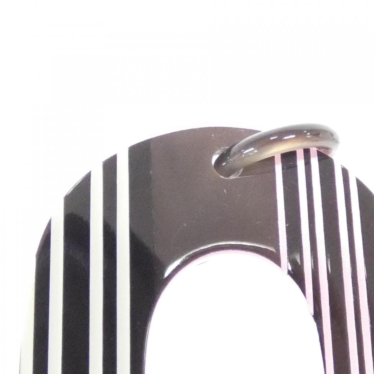 エルメス イスム ポップ 124895FL ピアス