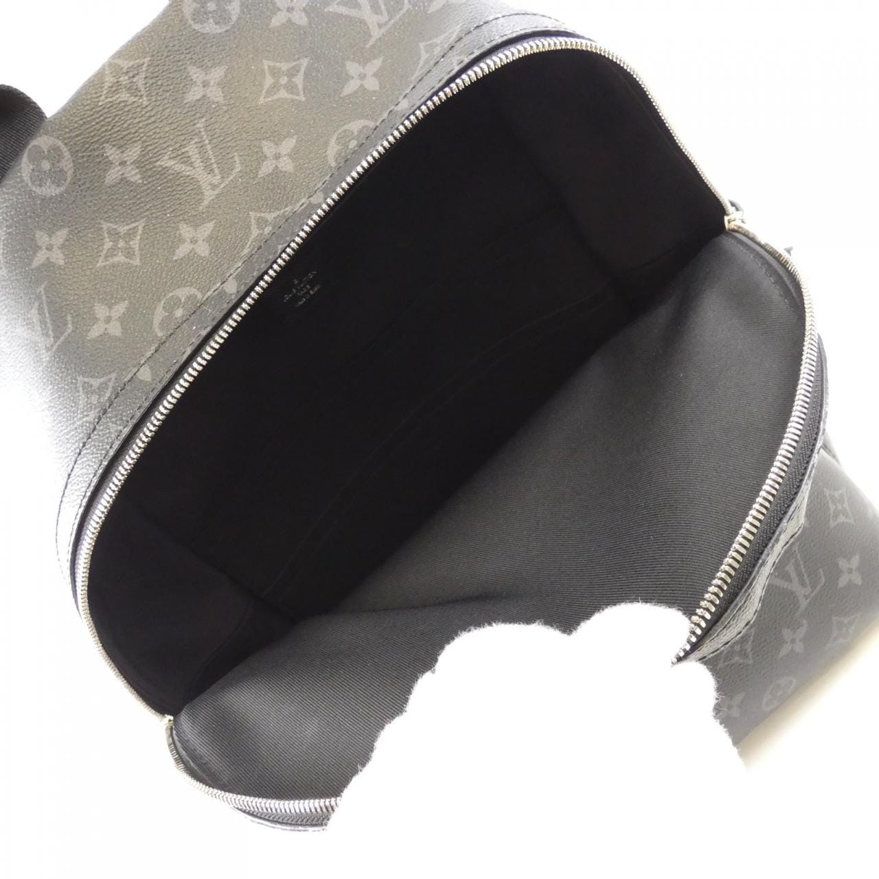 LOUIS VUITTON Taiga Llama Discovery Backpack M31033 Rucksack