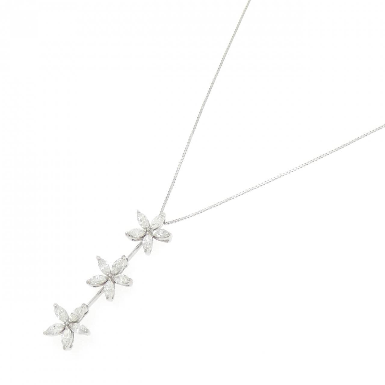 K18WG フラワー ダイヤモンド ネックレス 1.08CT