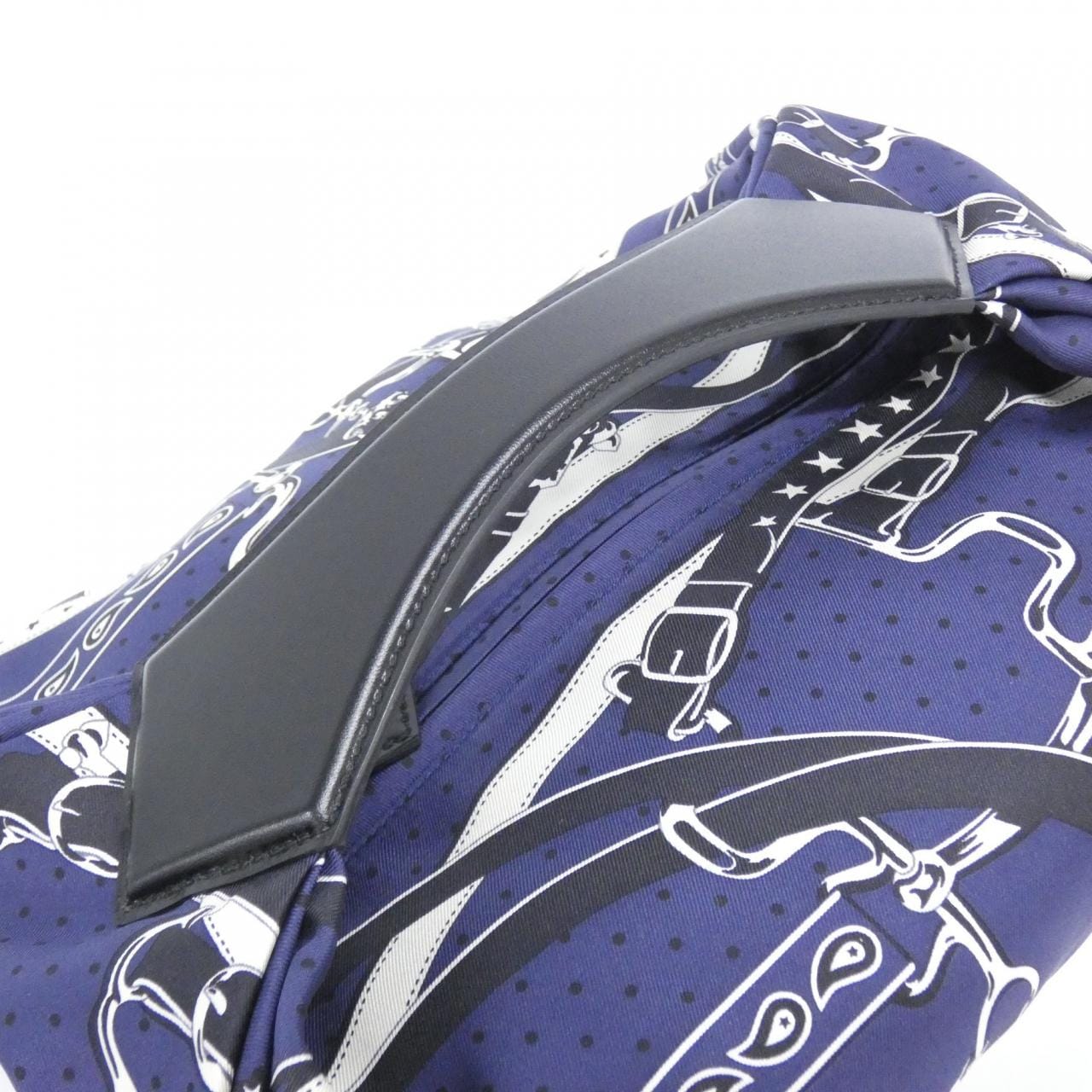 エルメス LA PROMENADE DU MAIN BANDANA バリュソワ 084907CK バッグ