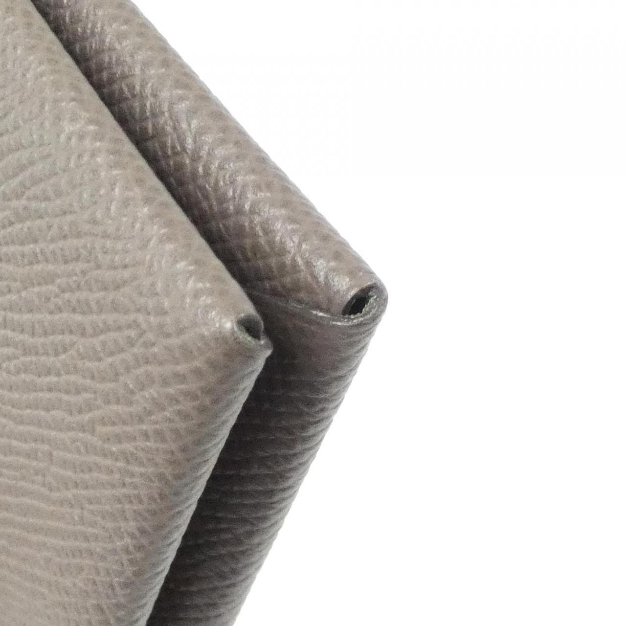 エルメス カルヴィ ヴェルソ 078475CK カードケース