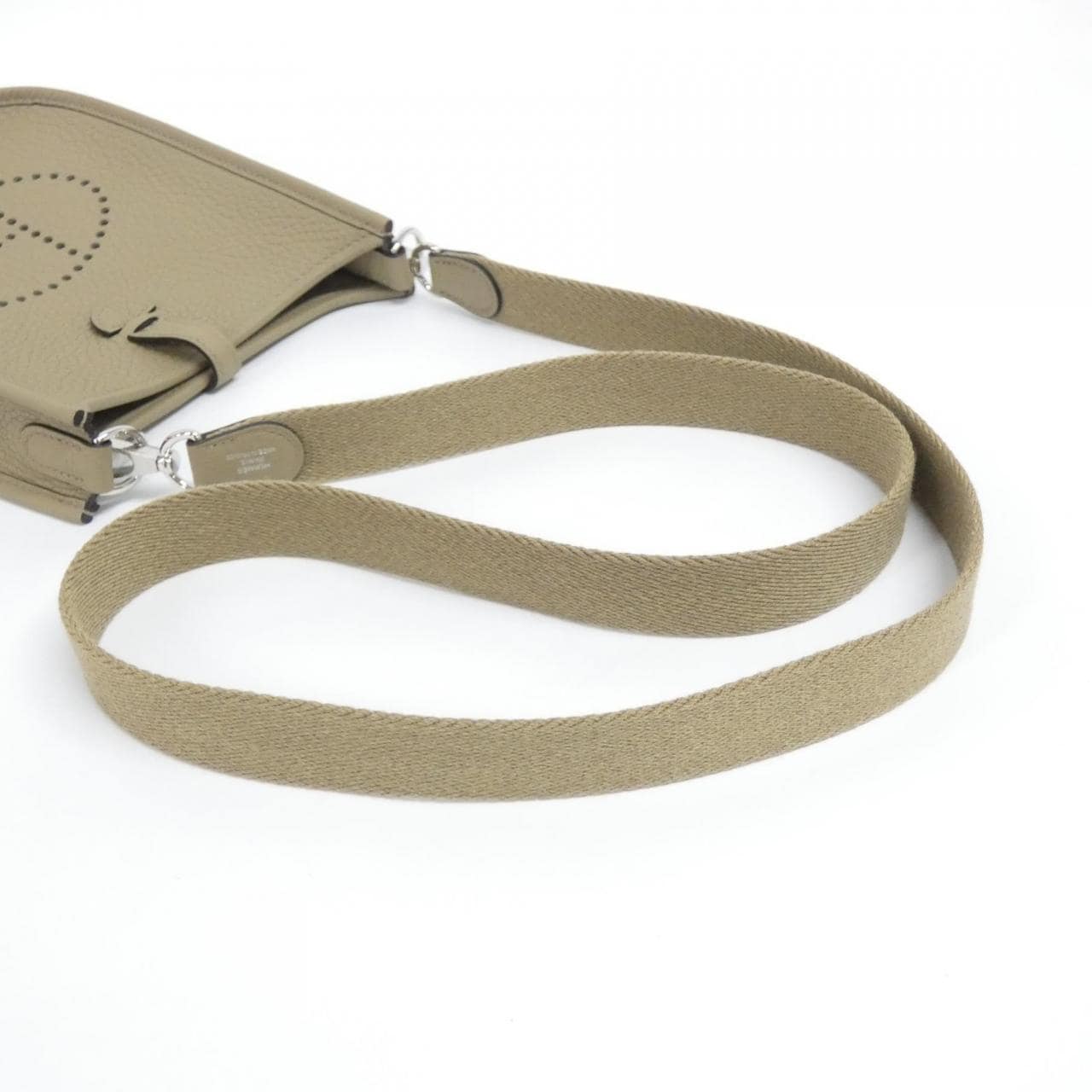 【未使用品】エルメス マキシキャドリーユ エヴリン アマゾン 16cm 069426CK ショルダーバッグ