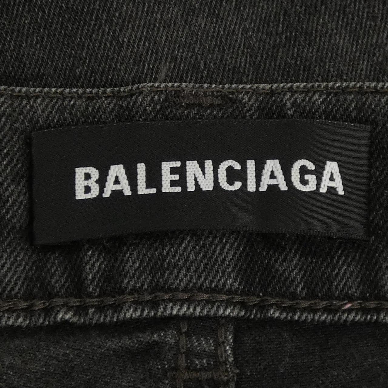 バレンシアガ BALENCIAGA 557340 TDW16 ジーンズ