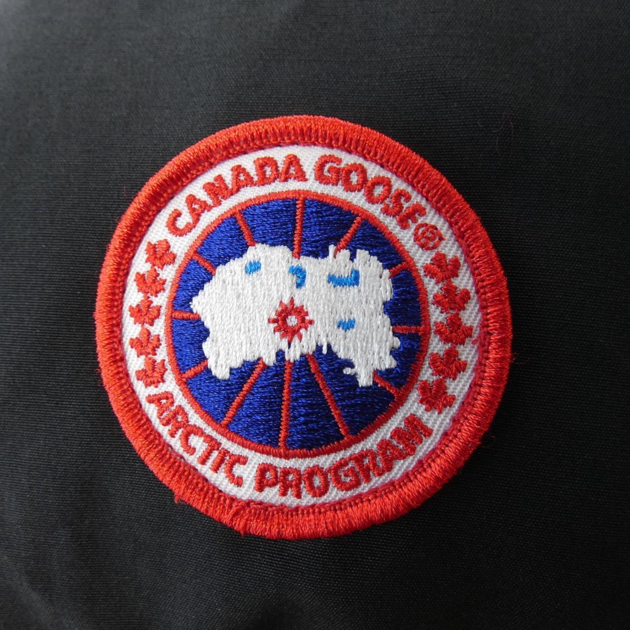 カナダグース CANADA GOOSE ダウンコート