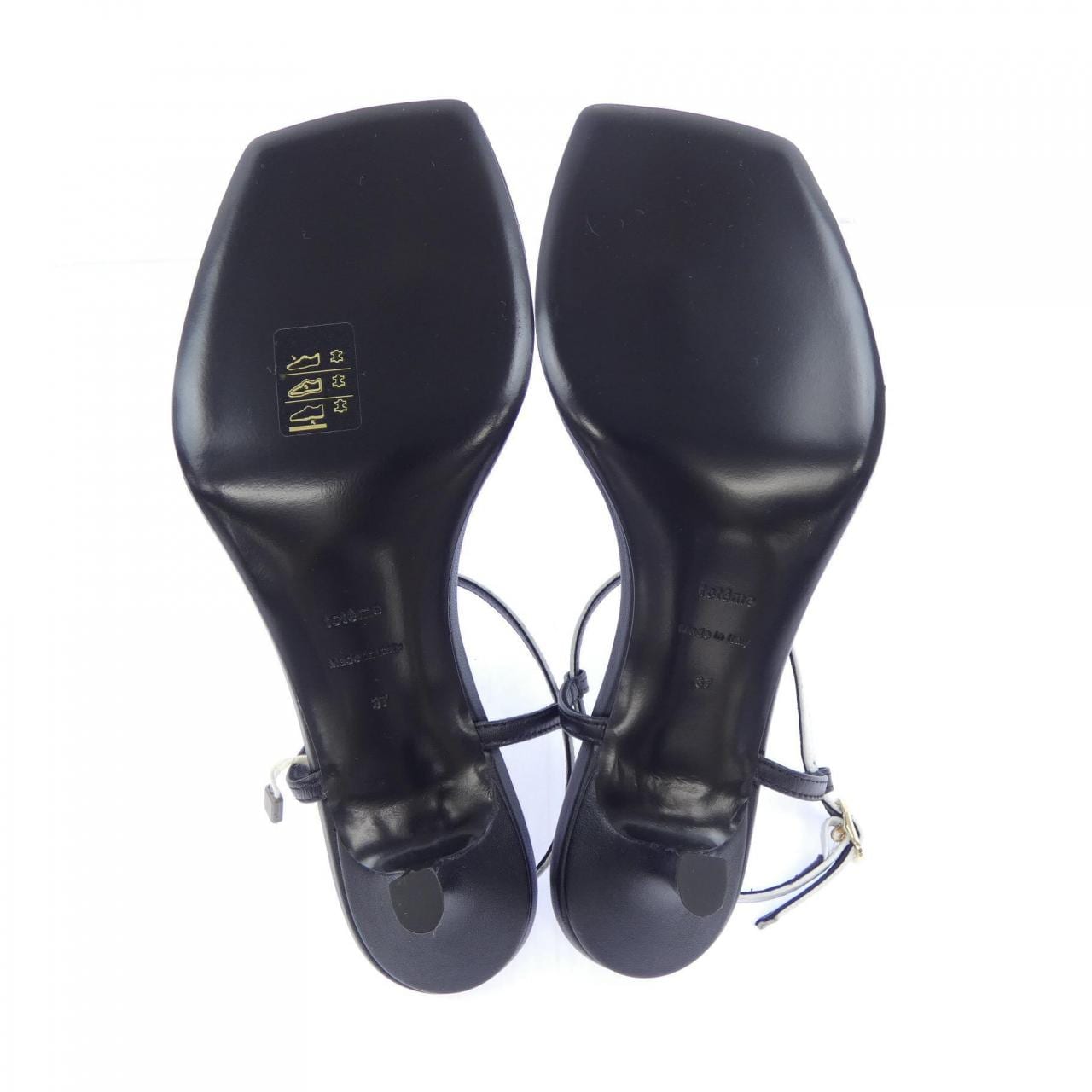 トーテム Toteme サンダル