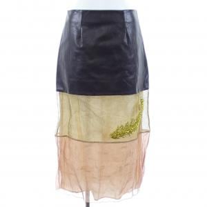 プラダ PRADA P184UR S222 1177 スカート