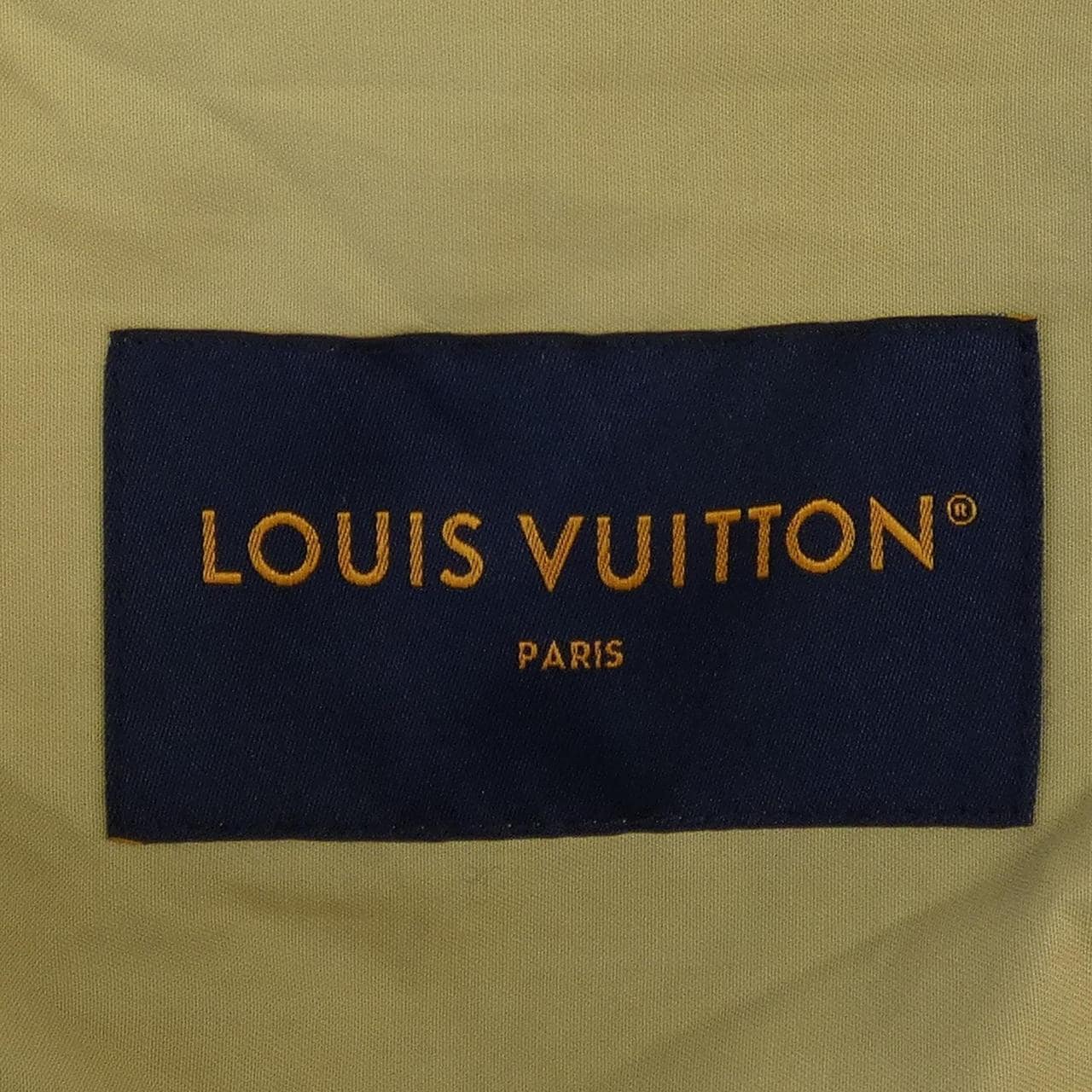 ルイヴィトン LOUIS VUITTON HVB18W822 ジャケット