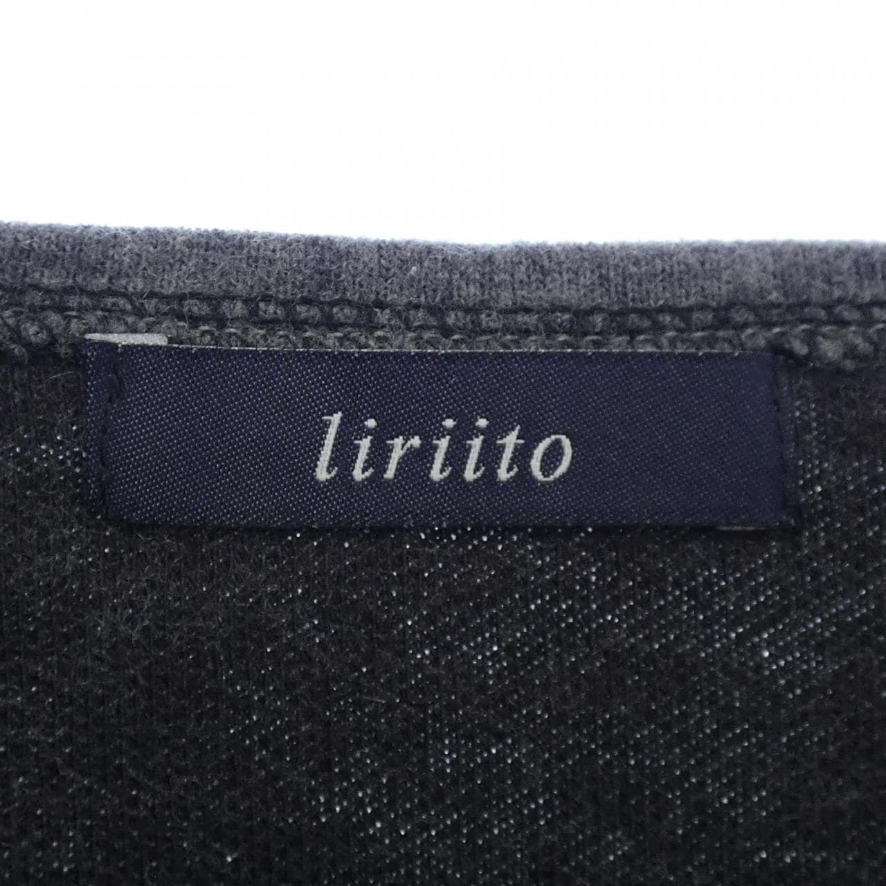 LIRIITO ニット
