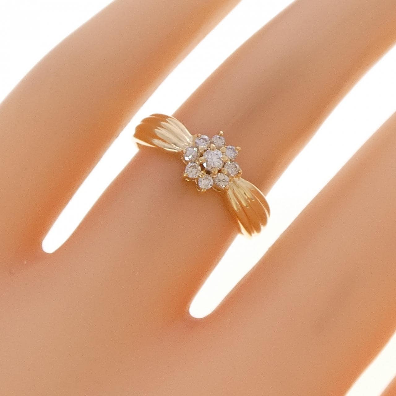 K18YG フラワー ダイヤモンド リング 0.20CT