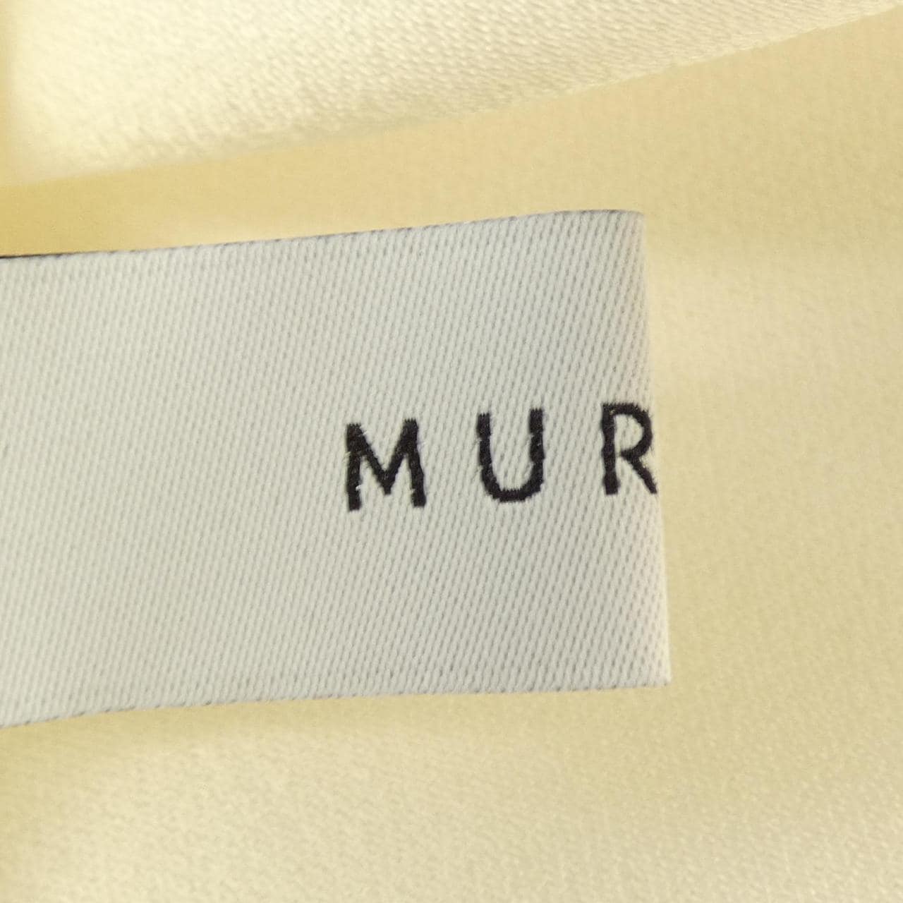 ミューラル MURRAL トップス