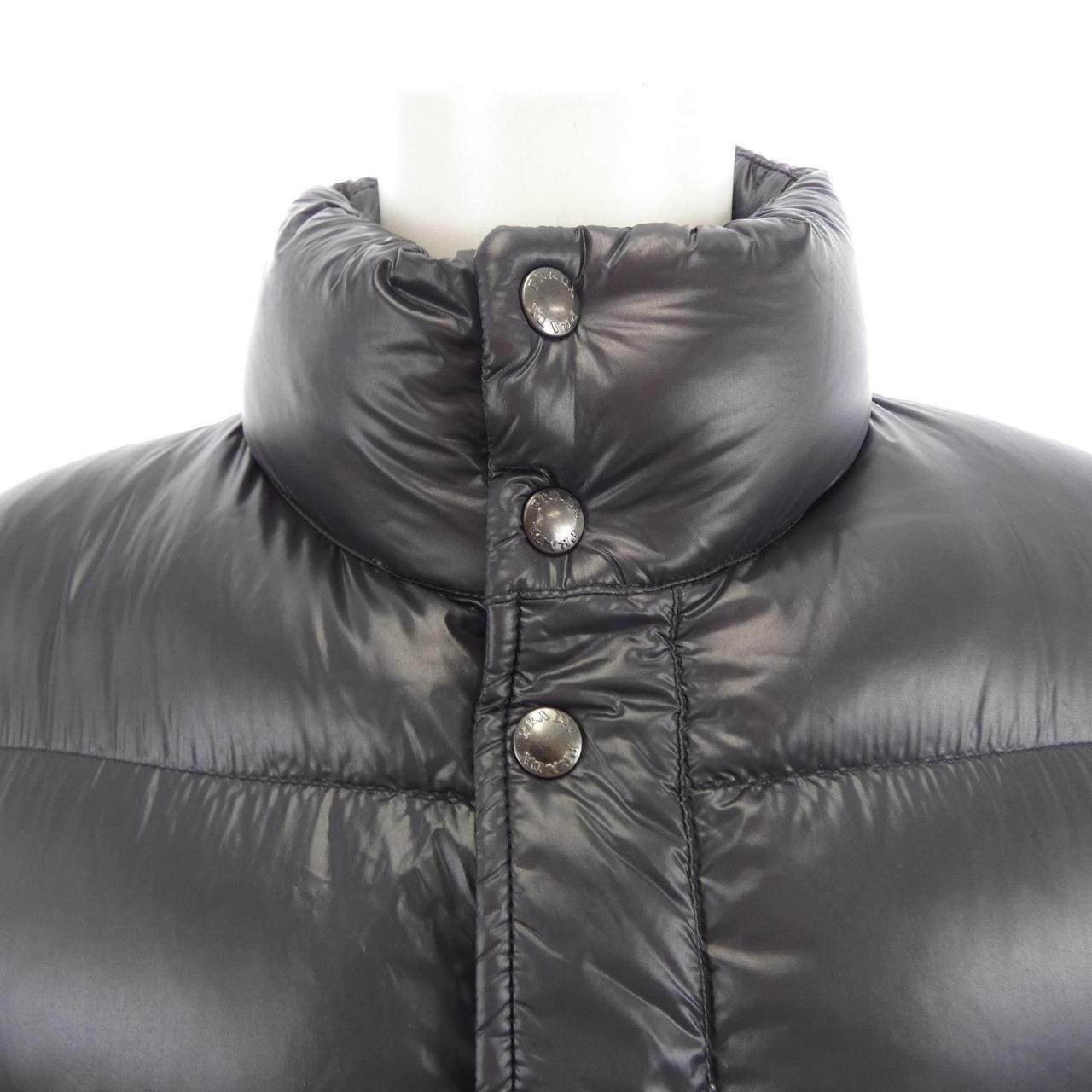 プラダ PRADA トライアングルロゴ SGJ258 R132 AR0 ダウンジャケット