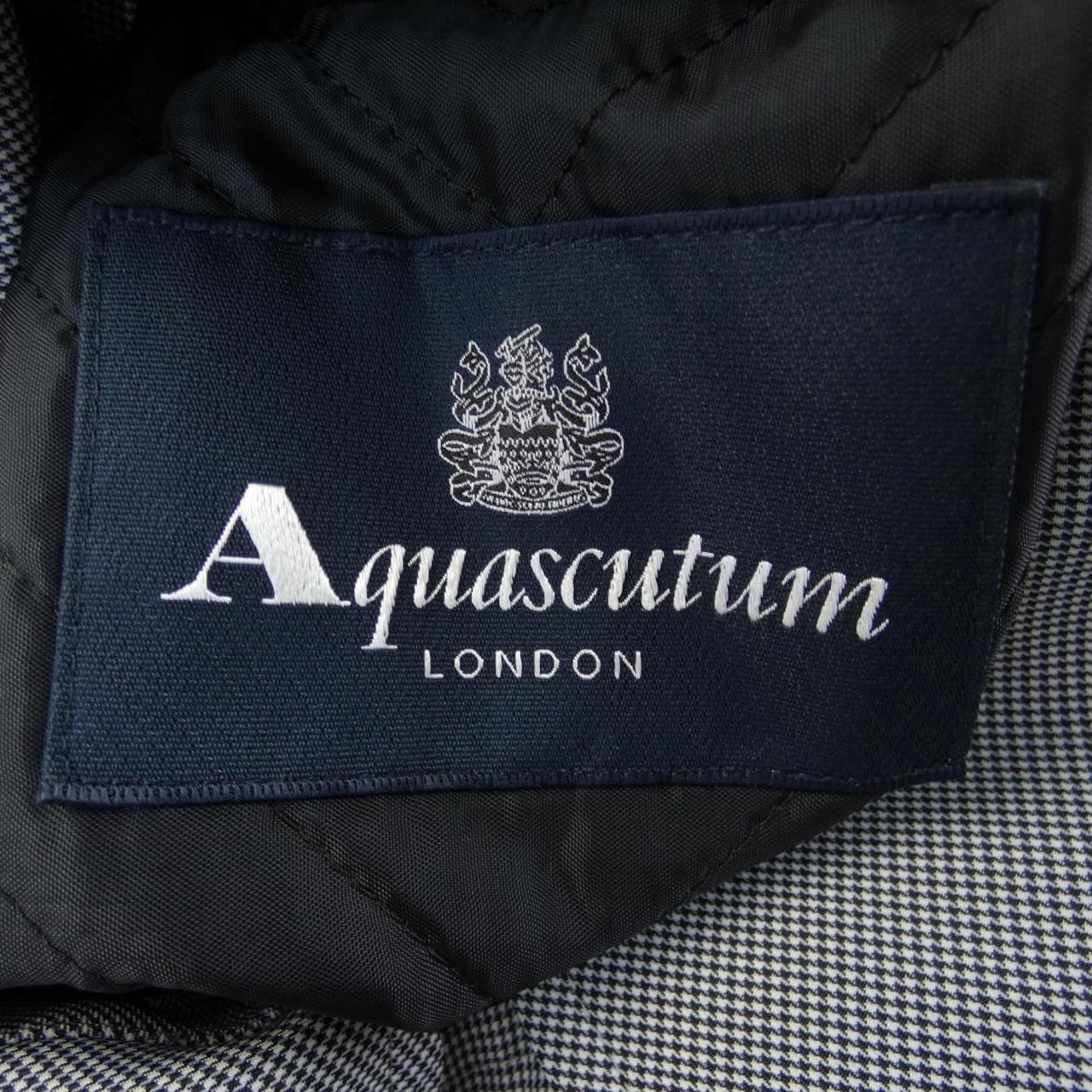 アクアスキュータム Aquascutum コート