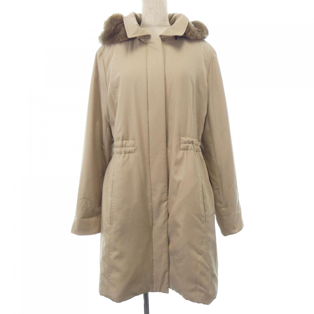 Dax DAKS coat