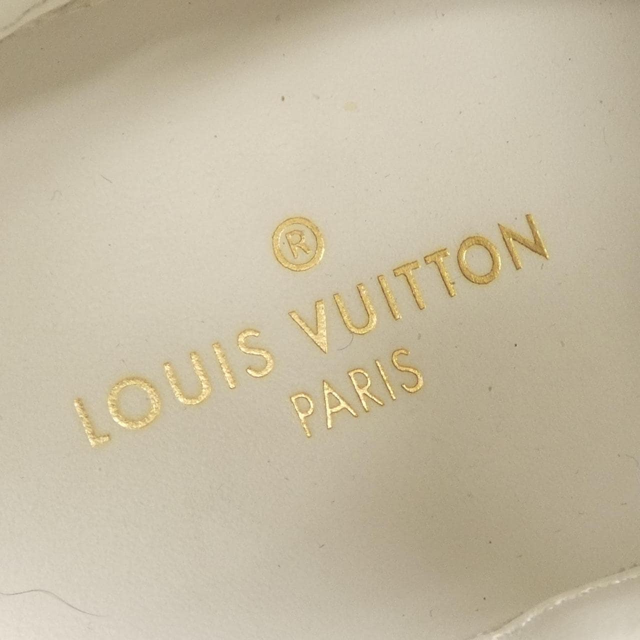 ルイヴィトン LOUIS VUITTON スニーカー