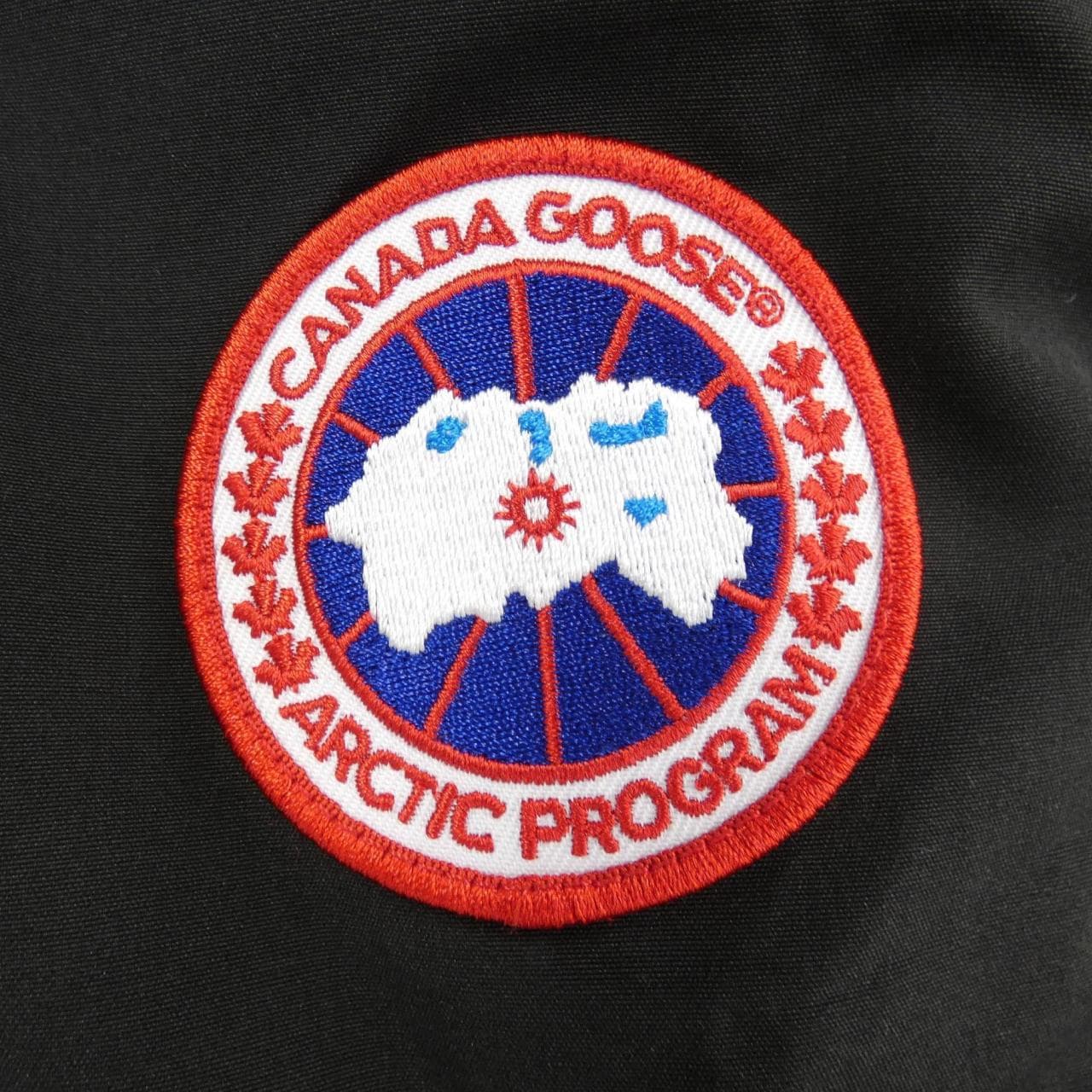 カナダグース CANADA GOOSE ダウンコート