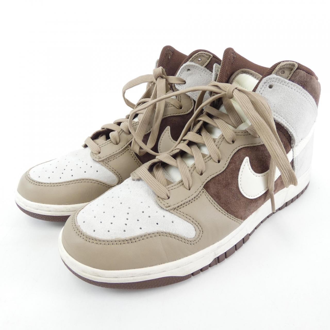 ナイキ NIKE スニーカー