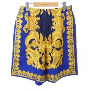 ヴェルサーチェ VERSACE ショートパンツ