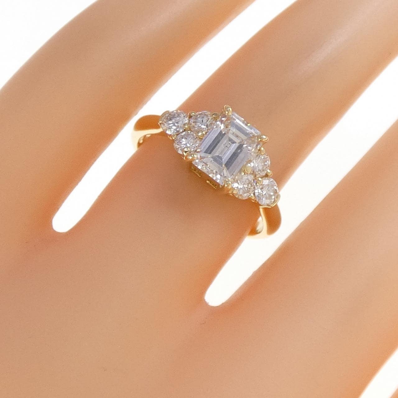 【リメイク】K18YG ダイヤモンド リング 1.003CT H SI2 エメラルドカット