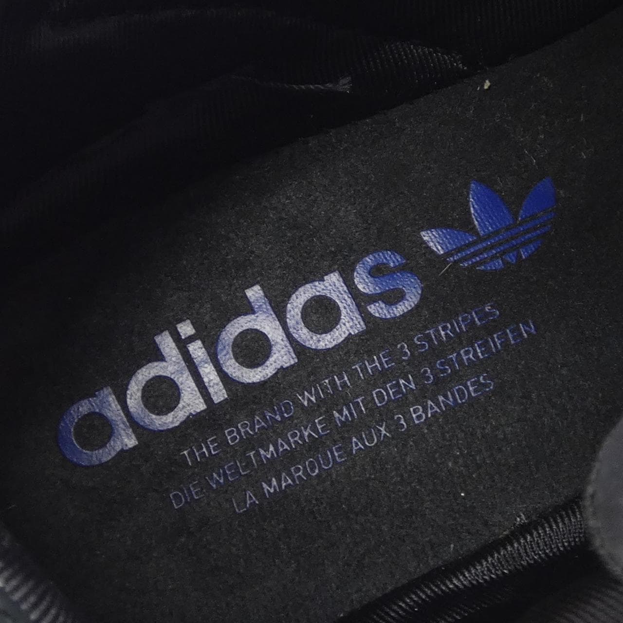 アディダス ADIDAS スニーカー