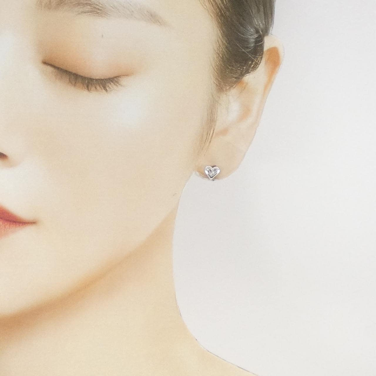 K18WG ハート ダイヤモンド ピアス