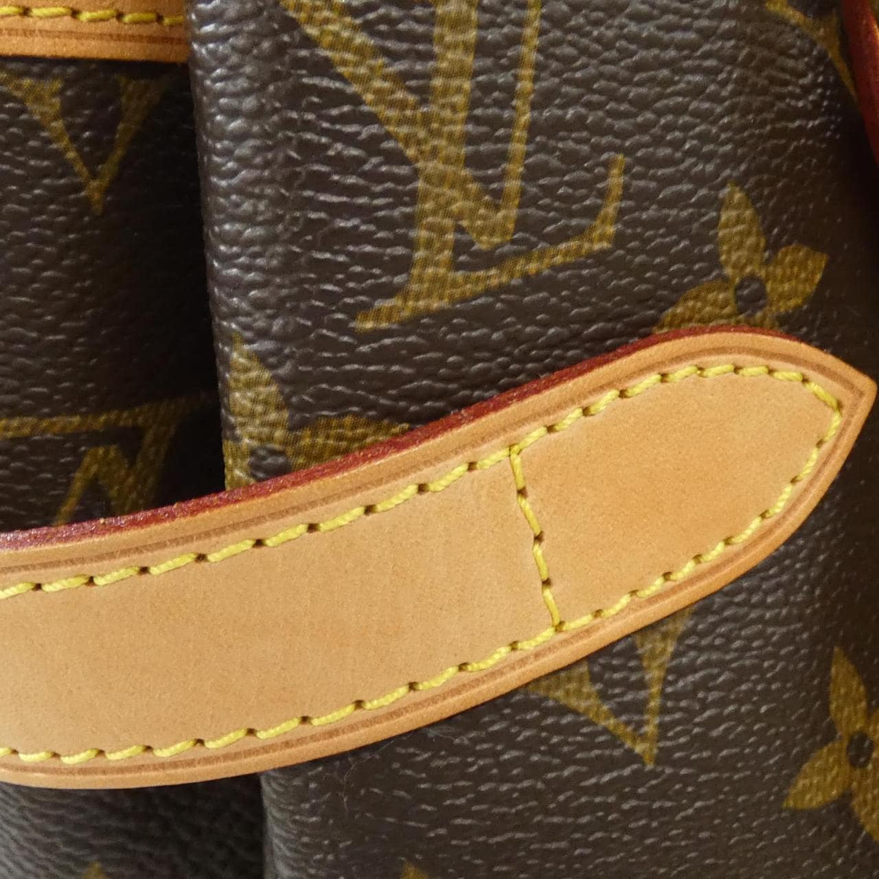 ルイヴィトン モノグラム バティニョール ヴェルティカル M51153 ショルダーバッグ