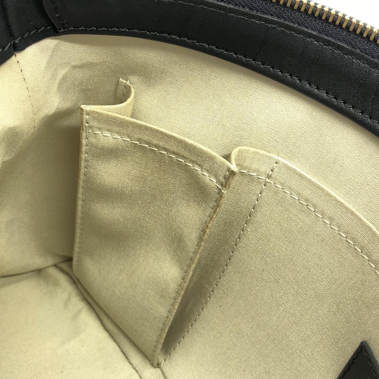 ルイヴィトン モノグラム ミニ ルシーユ PM M92610 ショルダーバッグ