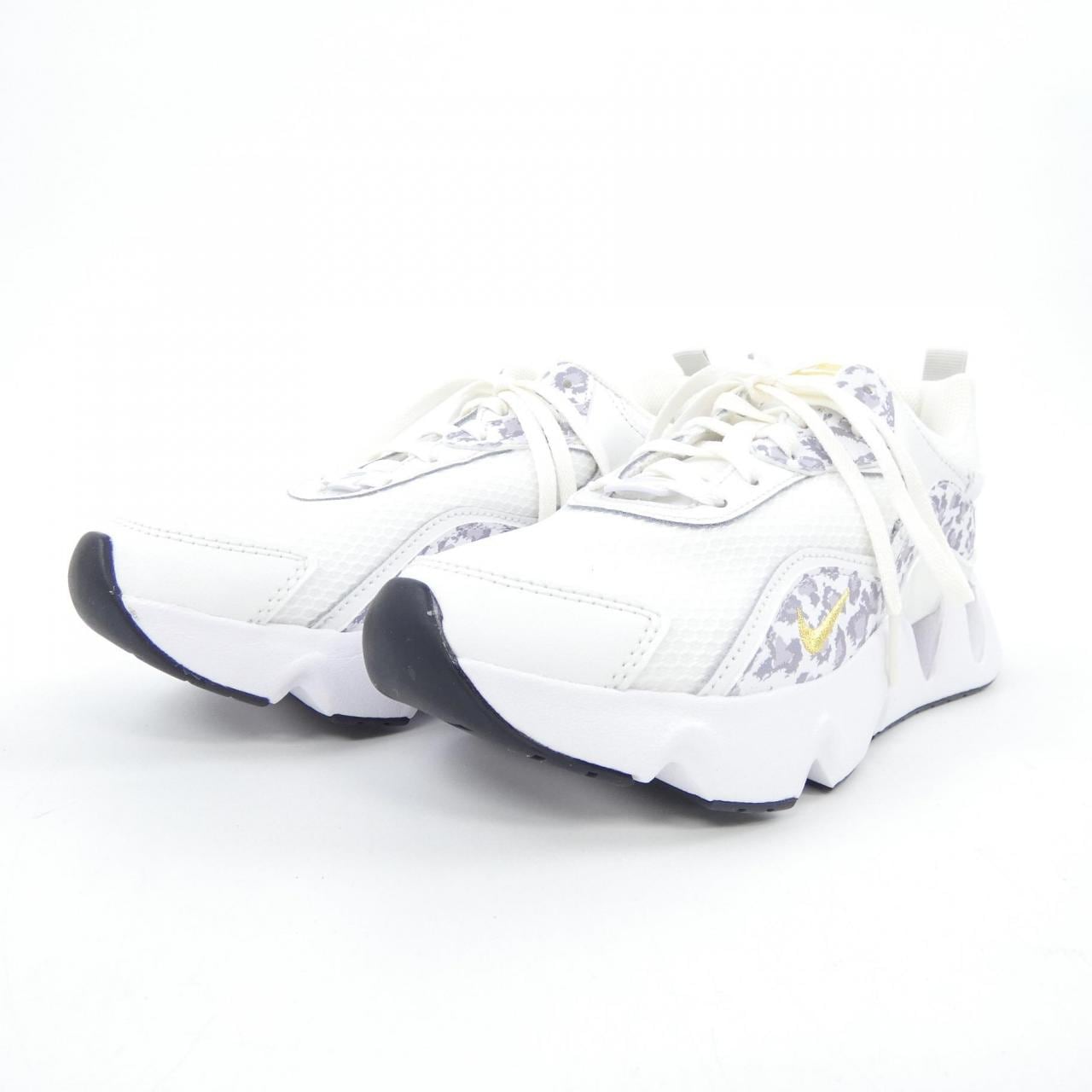 ナイキ NIKE DO2797-100 スニーカー