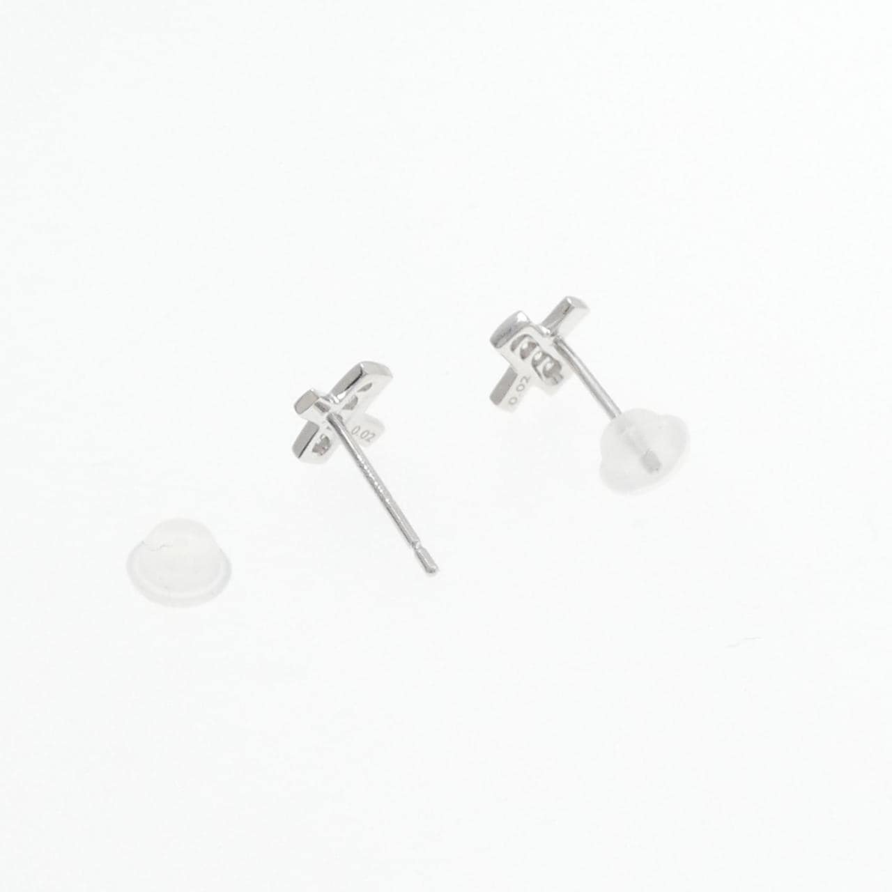 タサキ ダイヤモンド ピアス 0.04CT