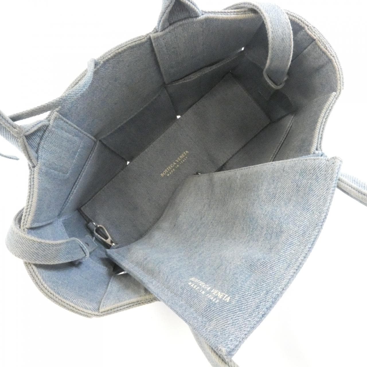 ボッテガヴェネタ 714613 V2A01 バッグ