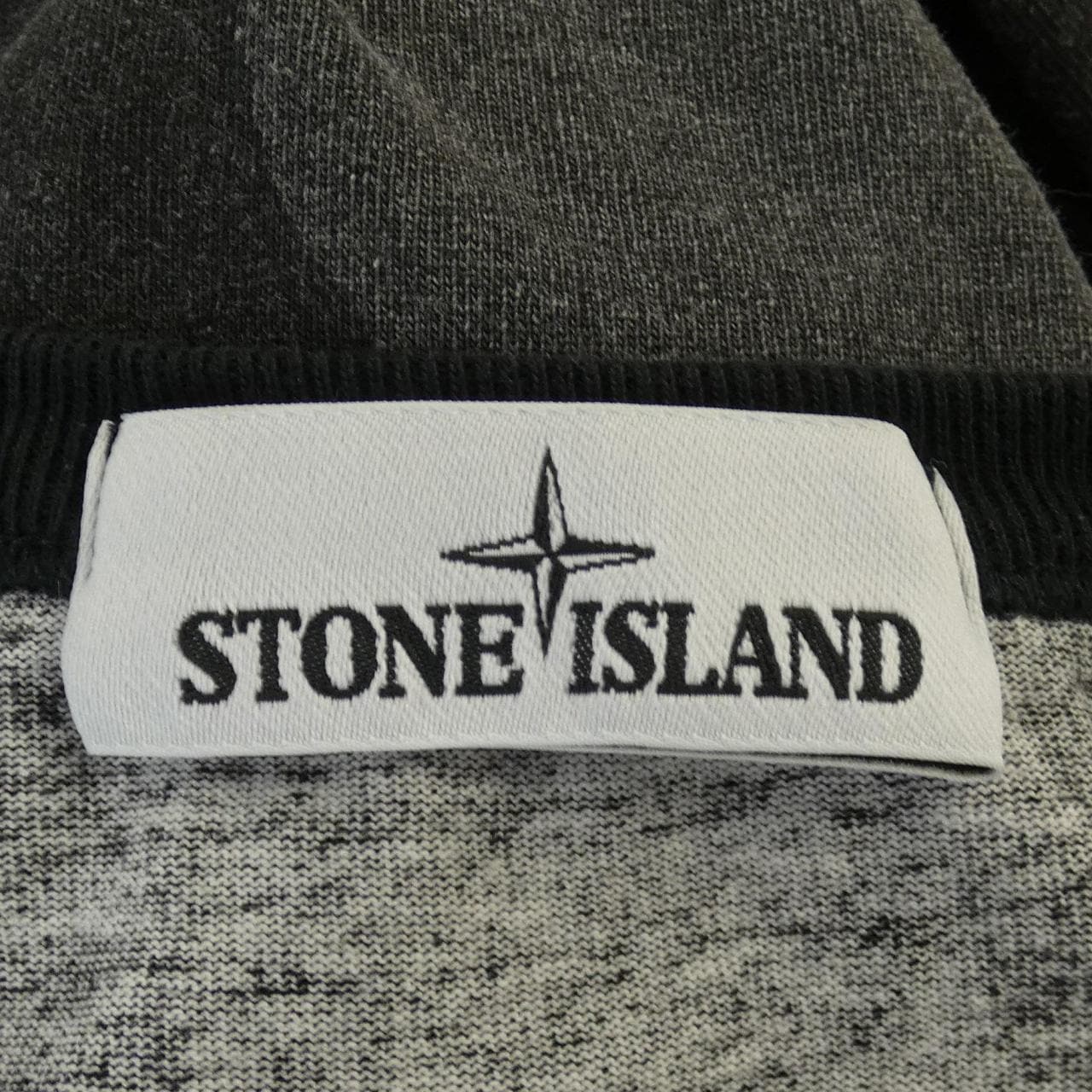 ストーンアイランド STONE ISLAND Tシャツ