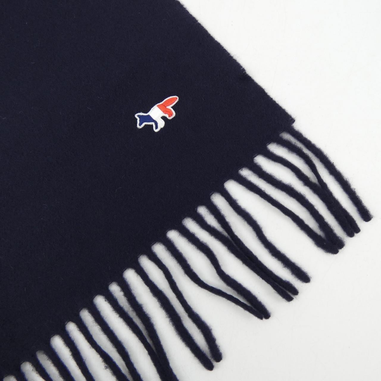 メゾンキツネ MAISON KITSUNE FU06206BT3004 MUFFLER
