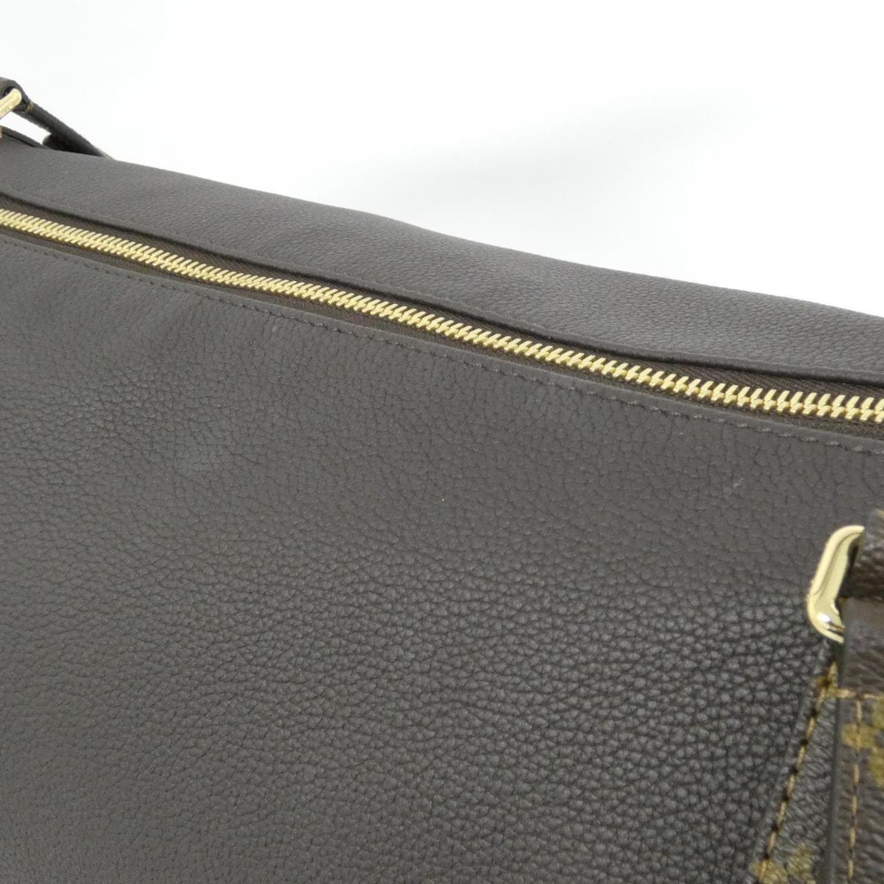 ルイヴィトン エクスプレス M26397 ショルダーバッグ