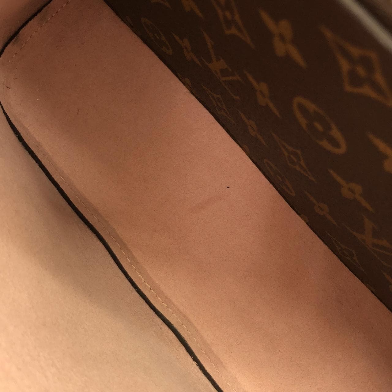 ルイヴィトン モノグラム ネオ ノエ MM M44022 ショルダーバッグ