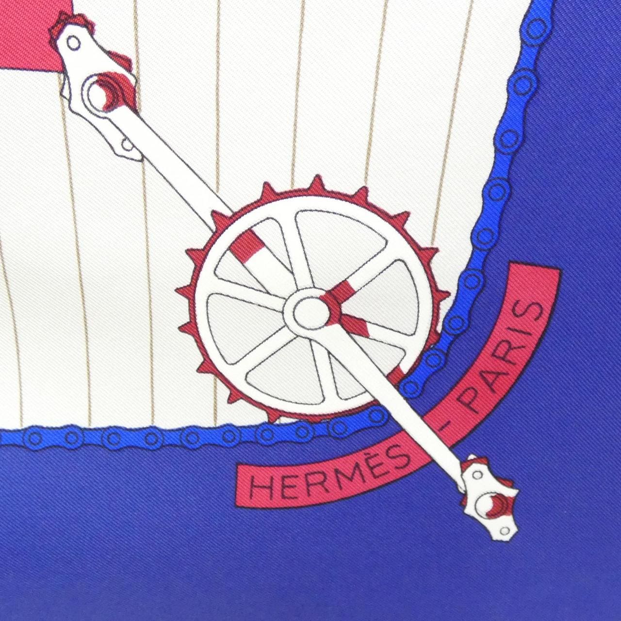 エルメス LES BECANES カレ スカーフ