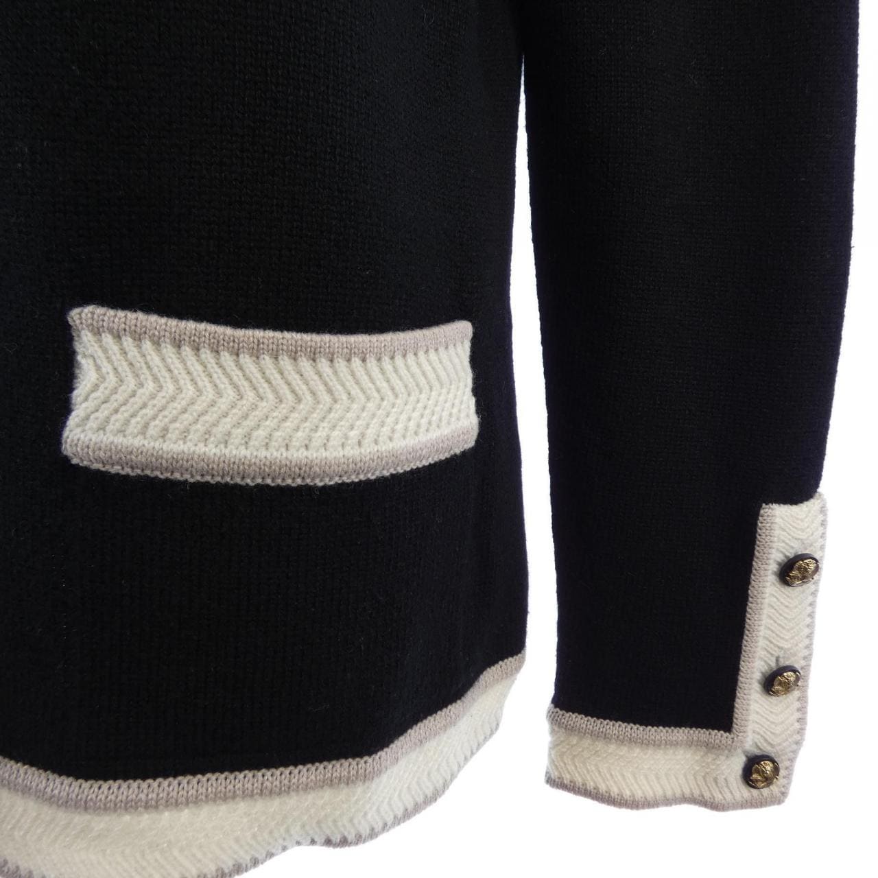 シャネル CHANEL P37398K02428 カーディガン