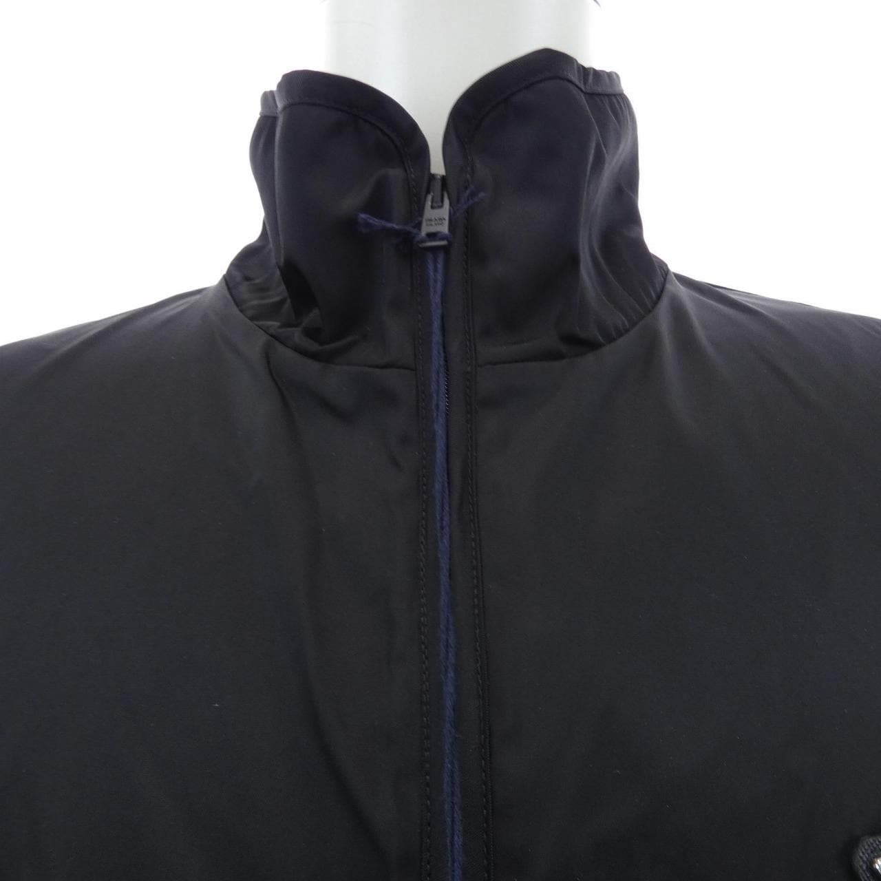 プラダ PRADA トライアングルロゴ UJL20D SOOO 11JE トップス