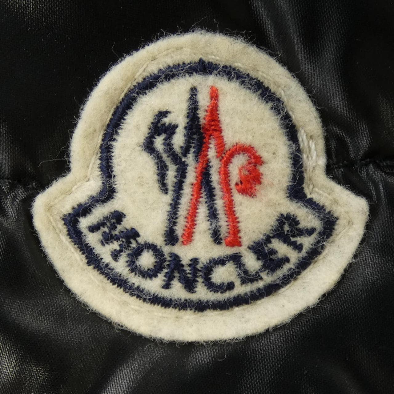 モンクレール MONCLER ダウンベスト